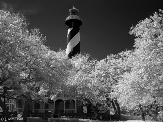 Missing Image: i_0021.jpg - Lighthouse in Infrared