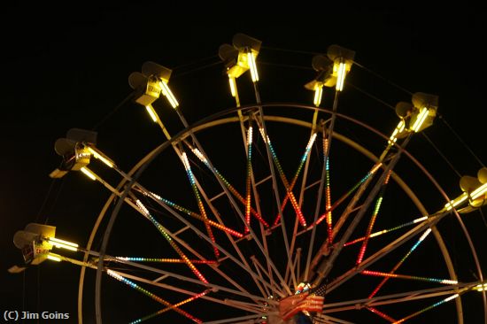 Missing Image: i_0051.jpg - Ferris-Wheel-Nighttime