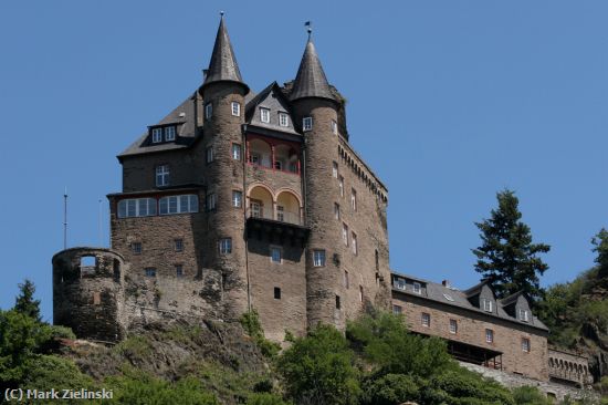 Missing Image: i_0032.jpg - Castle On The Rhine
