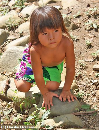 Missing Image: i_0031.jpg - Embera Indian Girl