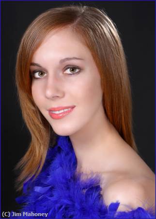Missing Image: i_0019.jpg - Sarah In Blue