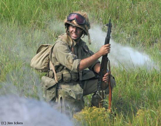 Missing Image: i_0047.jpg - Smoke Break