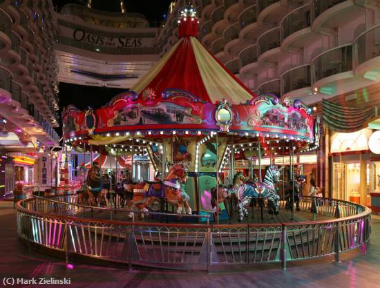 Missing Image: i_0034.jpg - Carousel At Sea