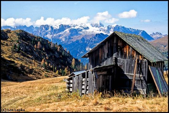 Missing Image: i_0019.jpg - Old Barn in Austria