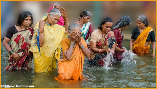 Missing Image: i_0022.jpg - Bathing In The Ganges