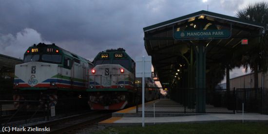 Missing Image: i_0046.jpg - Commuter Trains At Dusk