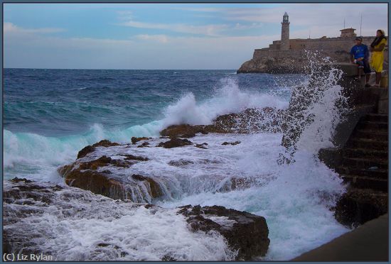 Missing Image: i_0042.jpg - CRASHING WAVES AT THE MALECON, HAVAN