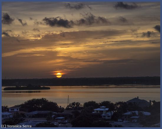 Missing Image: i_0063.jpg - Morning Glow on the Water