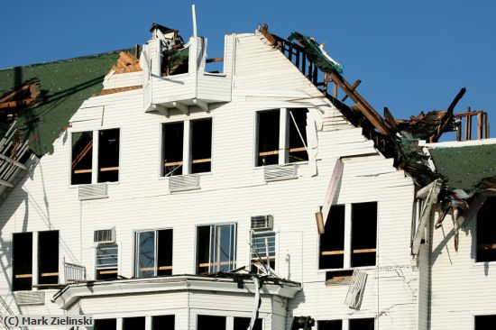Missing Image: i_0003.jpg - Biltmore Hotel Being Demolished