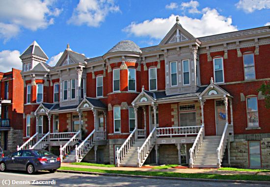 Missing Image: i_0025.jpg - Row Houses