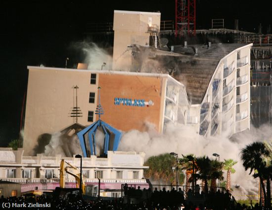 Missing Image: i_0026.jpg - Spyglass Hotel Coming Down 2