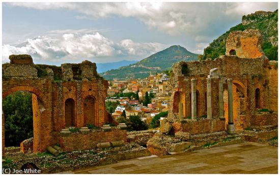 Missing Image: i_0029.jpg - Greco-Roman Theatre