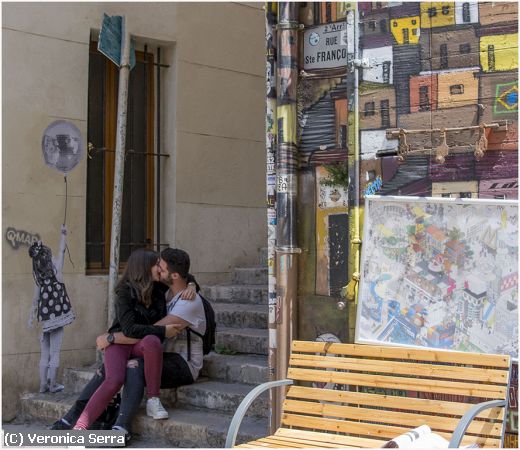 Missing Image: i_0010.jpg - Lovers in Marseille