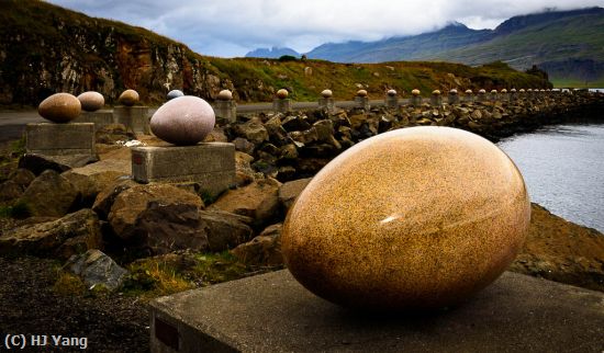 Missing Image: i_0037.jpg - Eggs in Merry Bay, Iceland