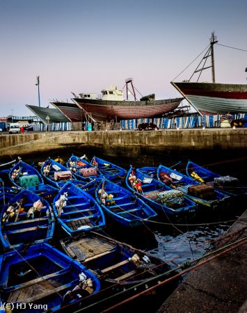 Missing Image: i_0049.jpg - Blue Boats 2