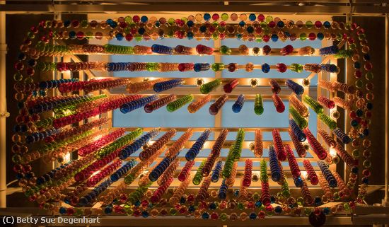 Missing Image: i_0043.jpg - Window-to-the-World