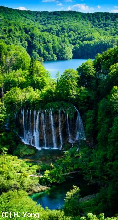 Missing Image: i_0006.jpg - Plitvice Lakes National Park in Coat