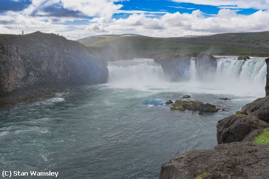 Missing Image: i_0011.jpg - Godafoss Waterfall