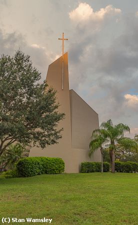 Missing Image: i_0041.jpg - SunShines on the Cross