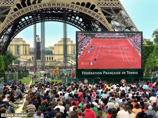 Missing Image: i_0048.jpg - Eyes on the French Open