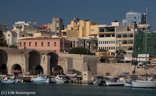 Missing Image: i_0030.jpg - New-and-Old-Herculion-Harbor-337A289