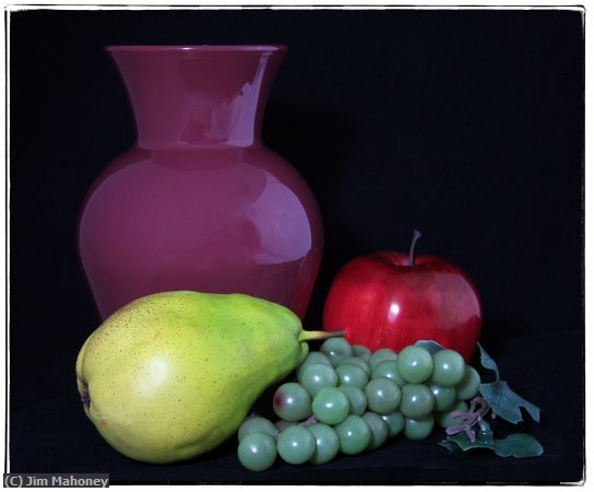 Missing Image: i_0035.jpg - Fruit and Vase