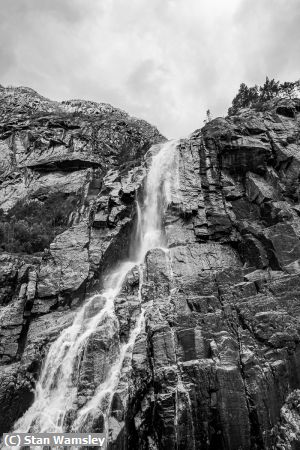Missing Image: i_0053.jpg - Aurland Fjords Falls