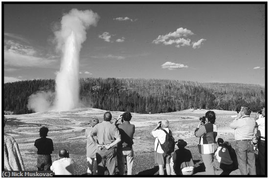 Missing Image: i_0077.jpg - old-faithful