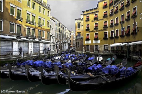 Missing Image: i_0033.jpg - gondolas