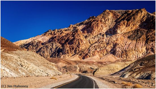 Missing Image: i_0039.jpg - Road Through Death Valley