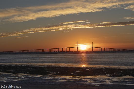 Missing Image: i_0032.jpg - sunrise over the skyway