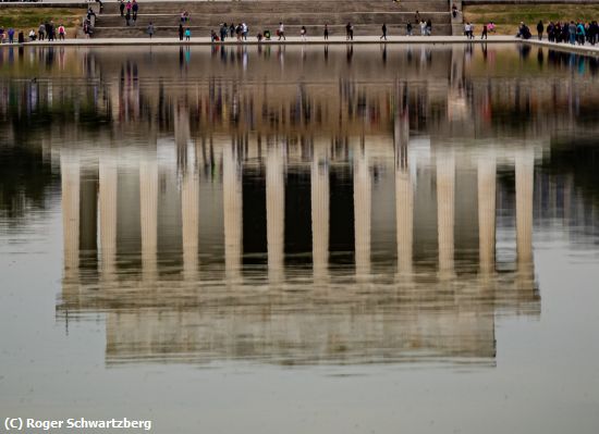 Missing Image: i_0034.jpg - Reflecting on Lincoln