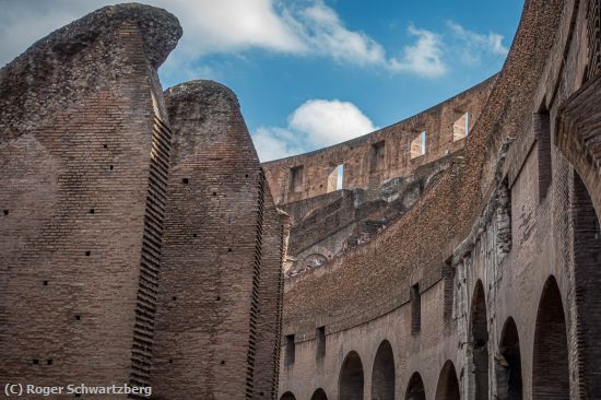 Missing Image: i_0029.jpg - Colloseum Curves