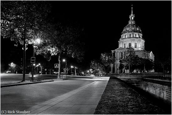Missing Image: i_0068.jpg - Les Invalides at Night