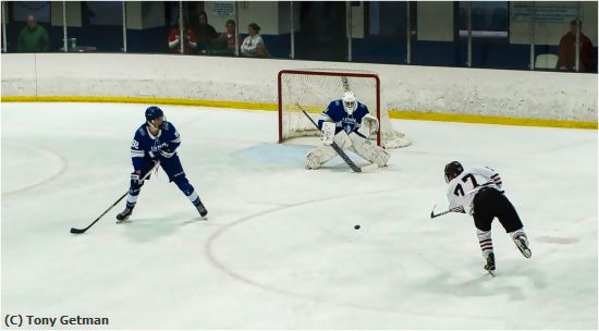 Missing Image: i_0004.jpg - Shot On Goal