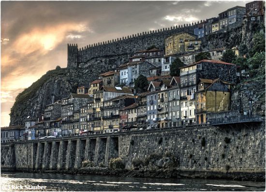 Missing Image: i_0006.jpg - Along the Douro River