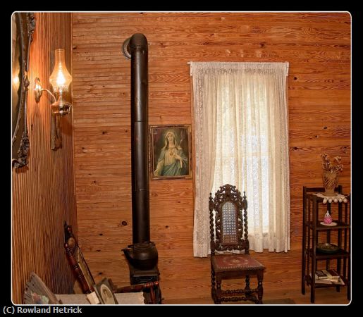 Missing Image: i_0044.jpg - Ybor at home