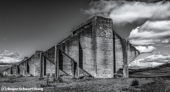 Missing Image: i_0064.jpg - Strange Structure