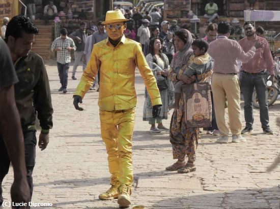 Missing Image: i_0035.jpg - YellowSuit