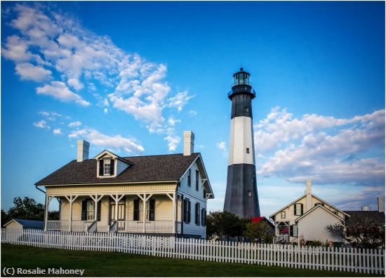 Missing Image: i_0005.jpg - Early Morning Tybee Light