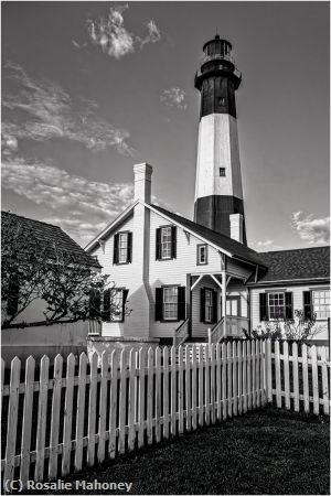 Missing Image: i_0052.jpg - Morning at Tybee Light 2