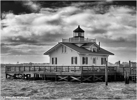 Missing Image: i_0051.jpg - Stormy Roanoke Marshes Lighthouse