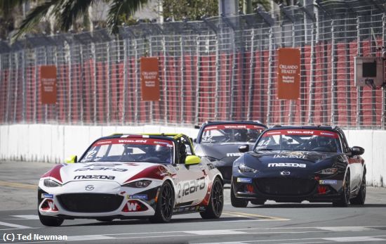 Missing Image: i_0044.jpg - leading around the curve