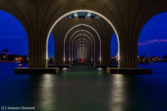 Missing Image: i_0008.jpg - Bridge Night