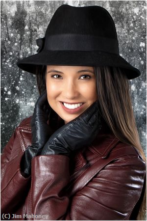 Missing Image: i_0028.jpg - Christina Keeping Warm