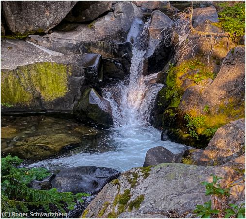 Missing Image: i_0039.jpg - Mount Ranier Waterfall