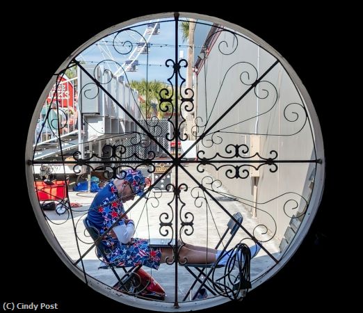 Missing Image: i_0034.jpg - Afternoon Lull at the Florida Fair