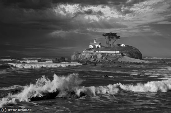 Missing Image: i_0055.jpg - Impending Storm at Battery Point