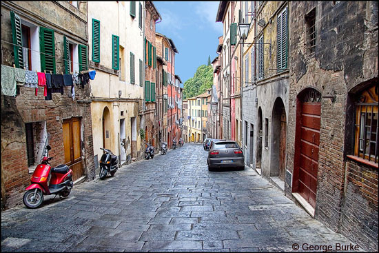 cp4_Street_Scene_in_Sienna