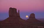 cs5_Monument_Valley_Moonrise